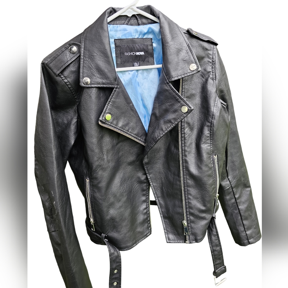 Fashion nova large leather jacket